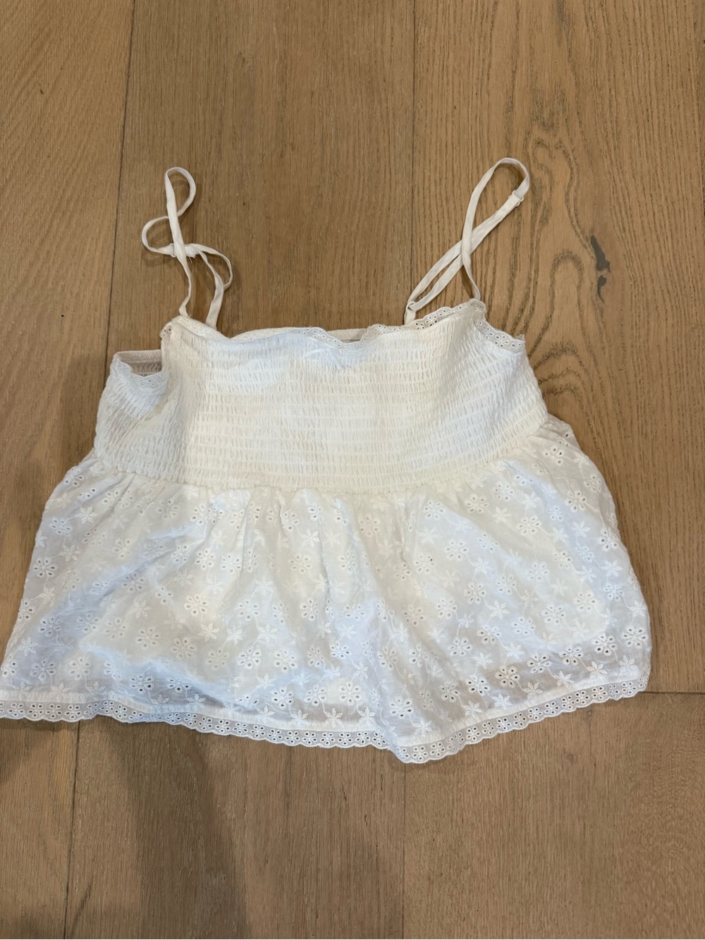 L.A. Hearts White Smocked Eyelet Spaghetti Strap Tank, size M, NWT